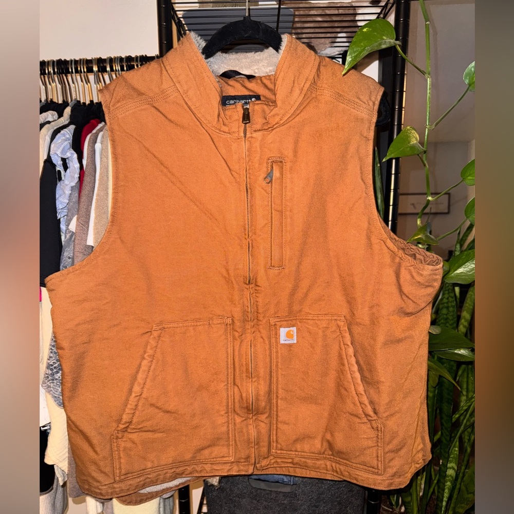 NWOT “Carhartt” Women’s Utility Vest